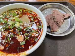 辣子牛肉面-清真·马安军辣子牛肉面