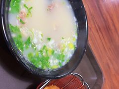 -万红路羊汤烧饼店(将台路店)