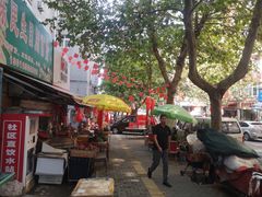 -利津路小商品批发市场