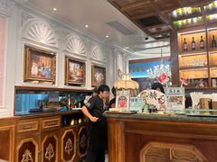 -秘密旅行Bonjour(黑金冠 江南西店)