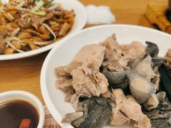 -顺风汤馆·广府粤菜(江宸天街店)