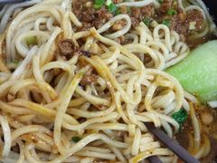 -李先生牛肉面大王(北京站售票厅餐厅)