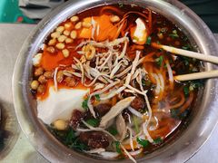 -老五鸡丝豆花面粉(瑞金北路68号院店)