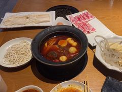 -呷哺呷哺(融创茂店)