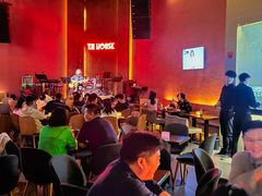 -TZ House音乐现场(来福士中心店)
