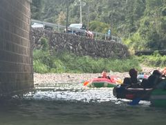 -仙人谷漂流景区