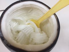 -志龙皇冠吃货椰子铺