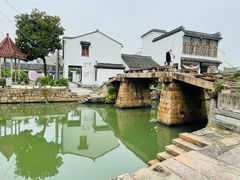 -丝绸小镇荻港古村