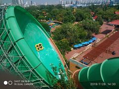 -欢乐水魔方水世界
