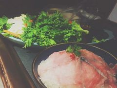 -老牌坊云南鱼豆花火锅(哈西万达店)