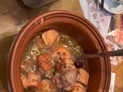 -黄泥岗·地道湖北菜(奥特莱斯店)