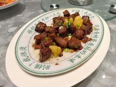-朱记乳鸽王·非遗石岐乳鸽·全鸽宴(大兴旗舰店)