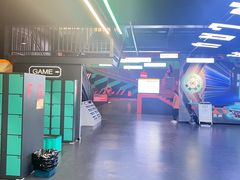 -极限PLAY运动娱乐新世界·团建派对表演休闲馆·室内高空游乐园