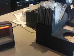 -瑞幸咖啡(勤诚达大厦店)