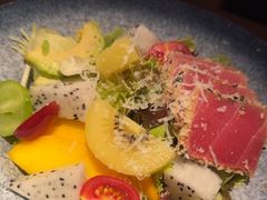 -卡普里披萨·牛扒·下午茶