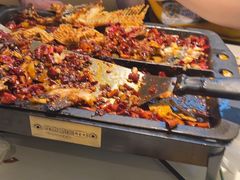 -江边城外烤全鱼(世茂广场店)