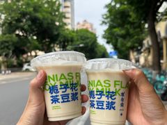 -李与白包子铺(桐梓林店)