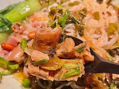 -八月美食小馆(银泰城总店)