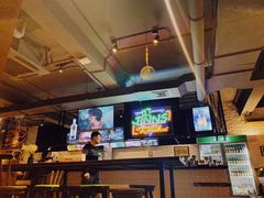 -JINNS锦时 steak&pizza(浸信会礼拜堂旧址店)