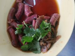 -Kha Mu Charoensang(Silom)