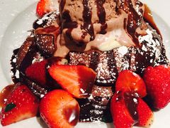 巧克力草莓煎饼-Pancakes on the rocks(Darling Harbour)