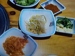 -唯成•韩国炭火烤肉 유성고기