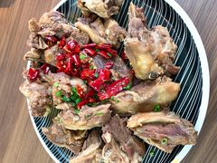 招牌叫花骨-有红鸡毛店·川菜(建设路店)