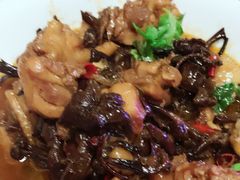 -关东情主题文化演艺餐厅