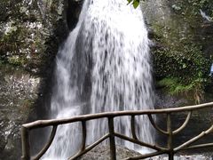 -夏霖九天银瀑风景区