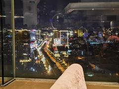 -荣誉国际酒店-云顶旋转餐厅