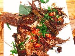 -老滇山寨•云南特色菜•地方菜•民族风情歌舞表演(金碧店)