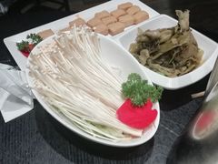 -严厨老坛酸菜鱼(吴江万宝店)