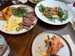 -Brut Eatery悦璞食堂(建国东路店)