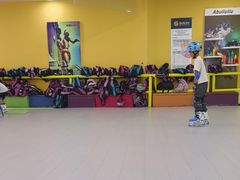 -阿布溜溜·轮滑(21世纪太阳城店)