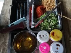 -罗家巷子休闲庄自助碳烤