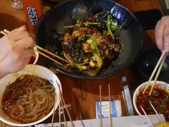 -万记麻辣烫国展总店