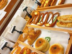 -黑草莓(重庆路店)