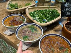 -云阿蛮云南生烫牛肉米线(奉贤路店)