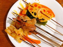 钵钵鸡-丁丁猫重庆小面(徐州路店)