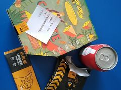 -乐凯撒披萨(东方新世界店)