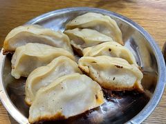 -黄阿姨锅贴大王(万航渡路店)