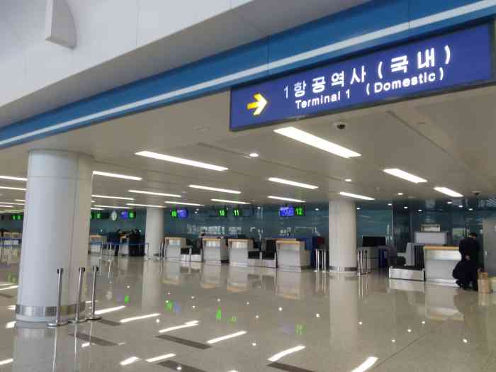 平壤顺安国际机场-"12年踏上这片神秘的土地,夜间航班于凌晨.