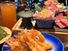 -铭牛烧肉·和牛海鲜自助(高新月牙湖店)