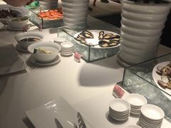 -上海滴水湖皇冠假日酒店