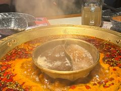 -哥老官重庆美蛙鱼头(西湖银泰十一哥店)