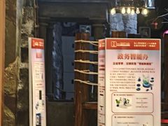 -暴风岛沉浸式体验馆(百联世纪店)