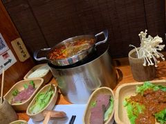 -独食火锅·半米屋台(直营总店)