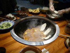 -锅来乐地锅鸡(安亭店)