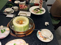 -得意咚瓜·顺德鱼生·冬瓜火锅(深圳首店)