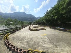 -英德宝晶宫天鹅湖茶语温泉